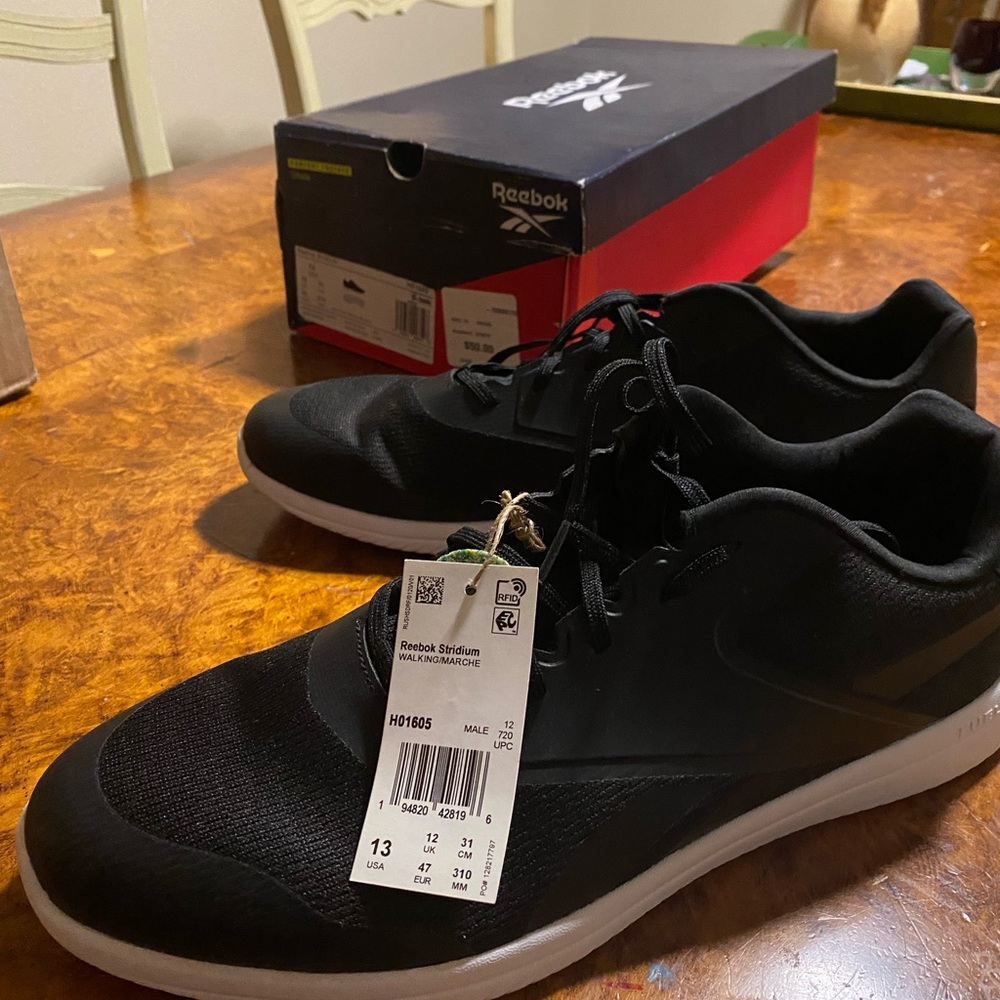 NEW Men’s size 13 Reebox Stridium Sport Shoes. NEVER WORN.
